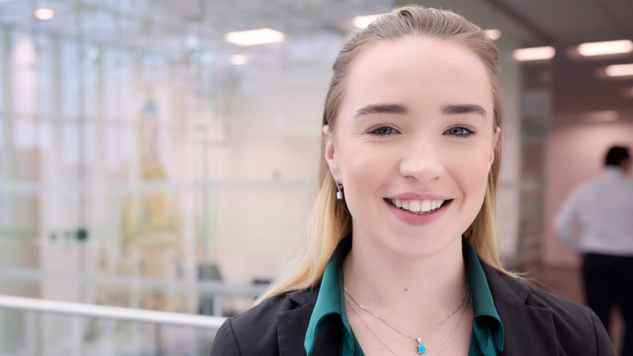 Integrante del equipo de Enterprise Mobility - Francesca - Management Trainee