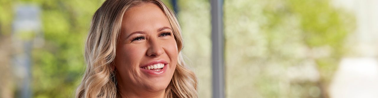 Integrante del equipo de Enterprise Mobility - Abby - Gerente de zona